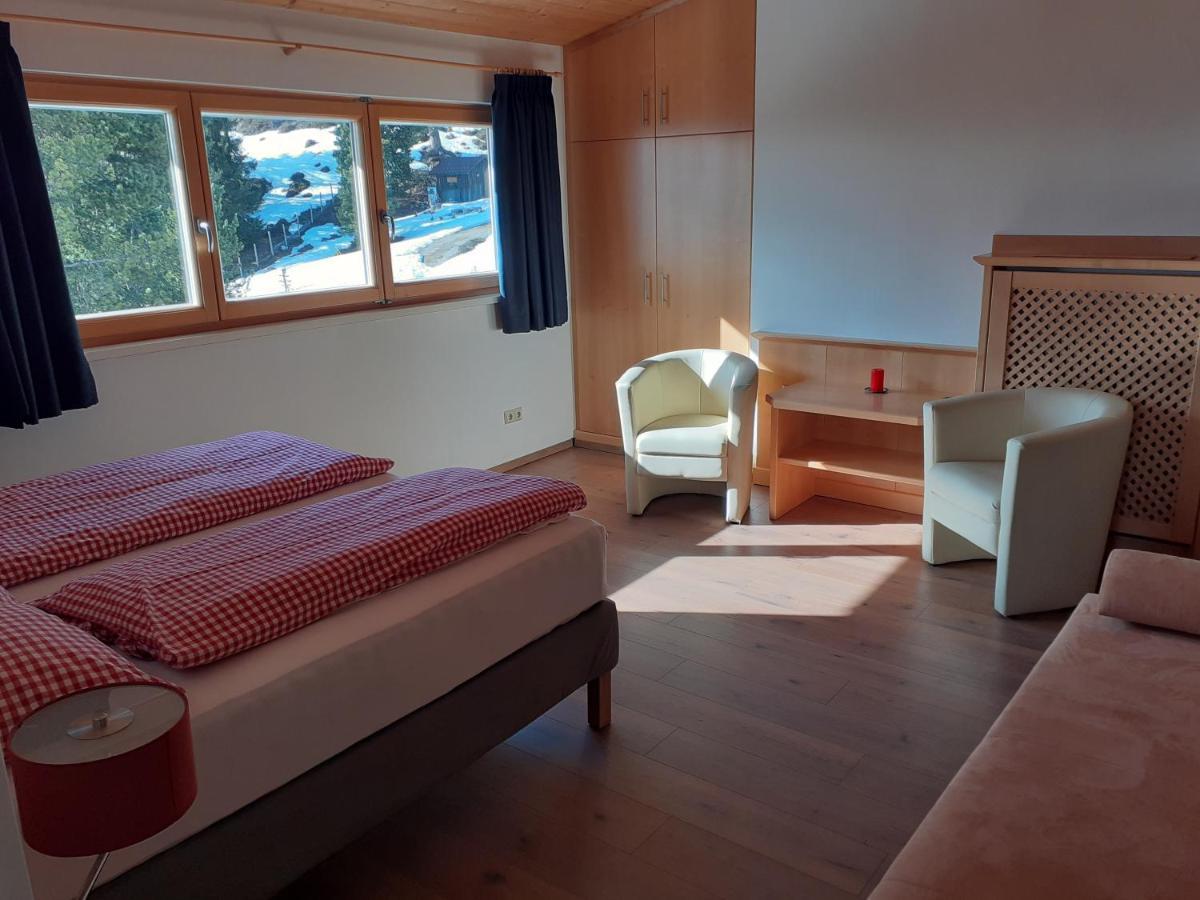 Steinerhaus Berggasthof グレーブミング エクステリア 写真