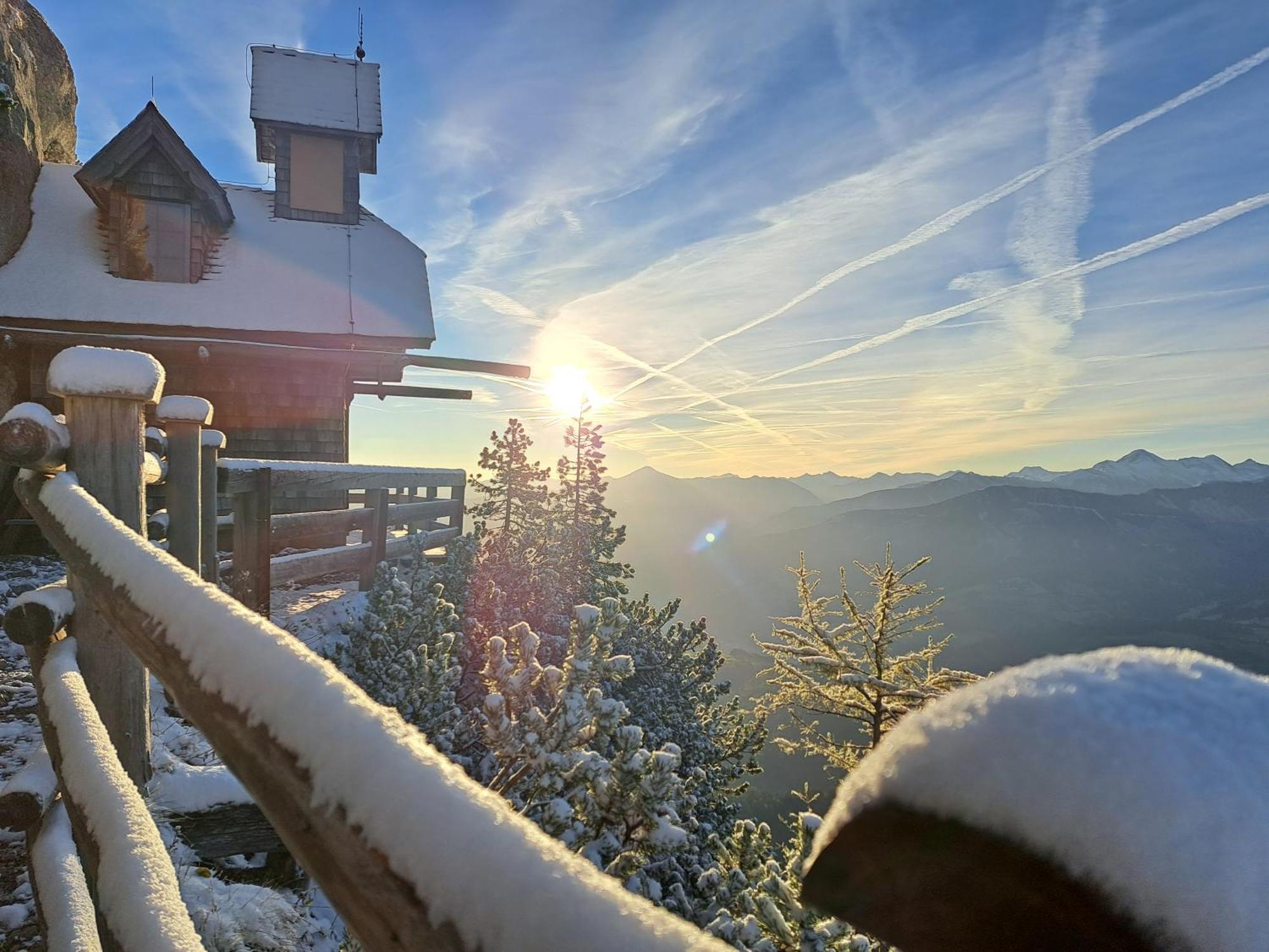 Steinerhaus Berggasthof グレーブミング エクステリア 写真